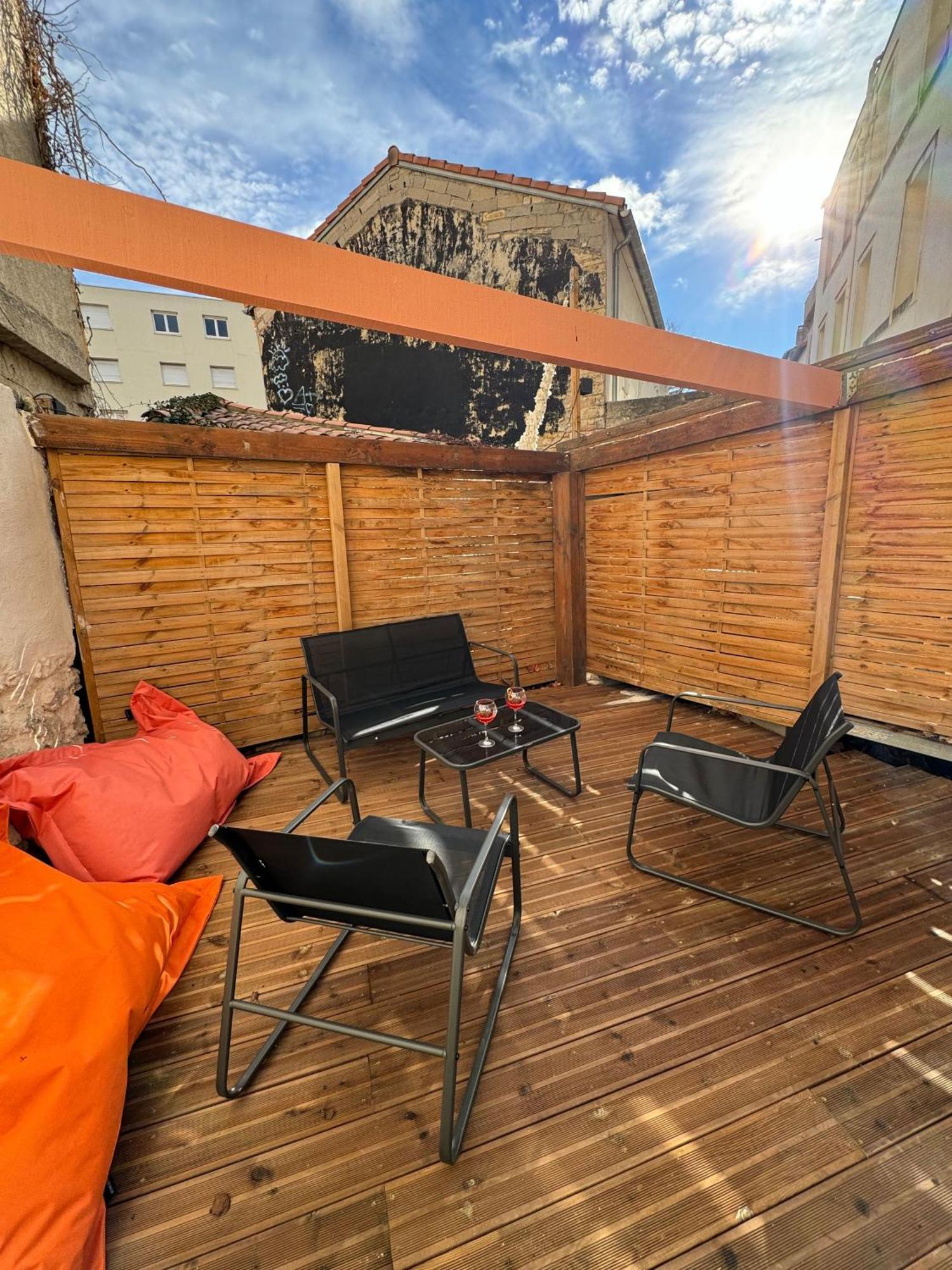 Appartement Secteur Gare Et Place De La Comedie, Wifi & Climatisation Монпелие Екстериор снимка